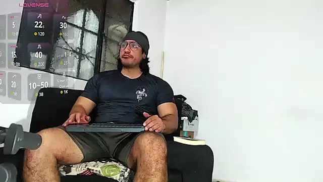 willian m777 online show from 10/17/25, 04:04