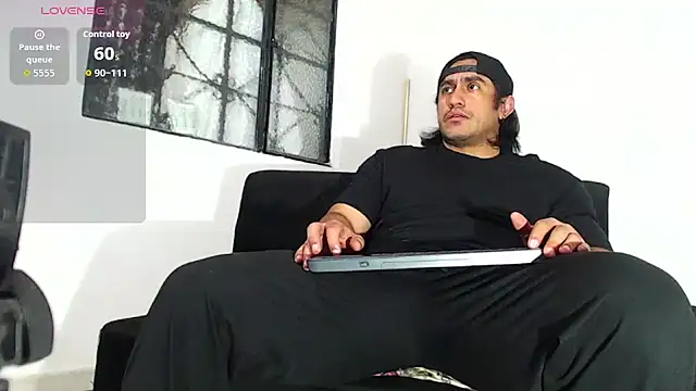 willian m777 online show from 12/02/25, 04:18