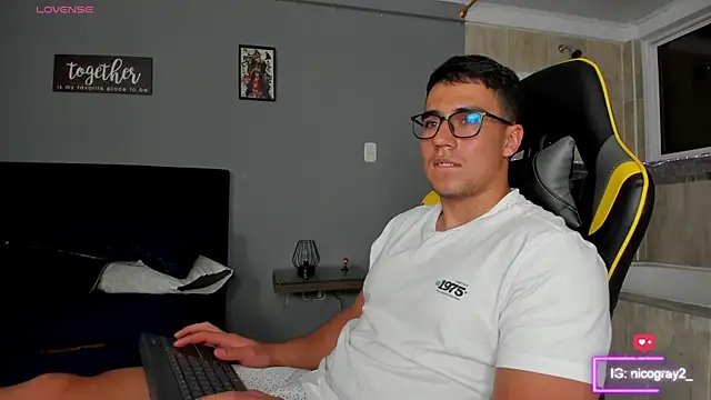 owengray2n online show from 02/27/25, 05:13