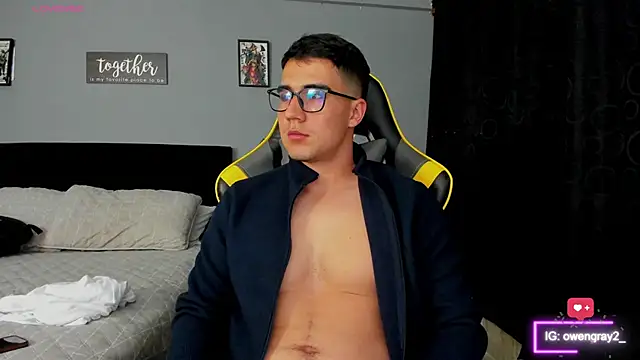 owengray2n online show from 03/18/25, 02:47