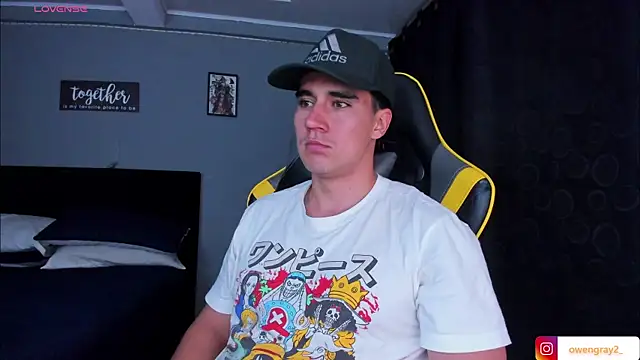 owengray2n online show from 10/18/25, 01:52