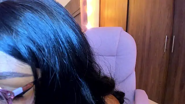 alikahouston4 online show from 03/05/26, 06:59