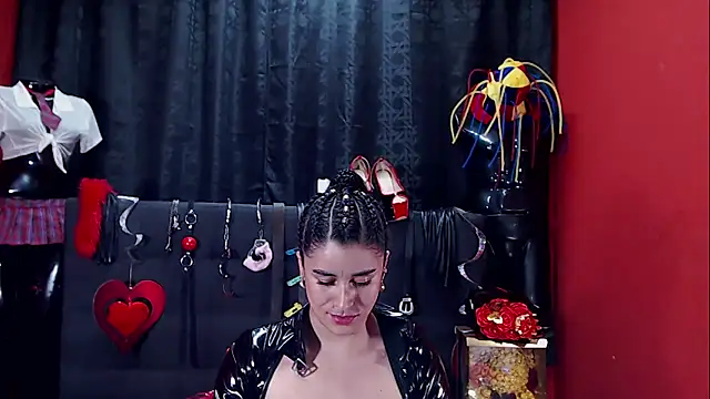 Hannamariana online show from 02/24/25, 09:52