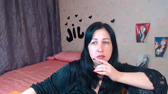 JillStevens online show from 11/19/25, 01:16