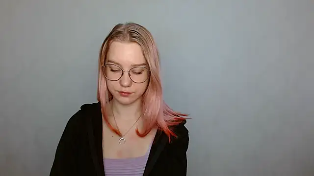 cindi hot online show from 12/13/24, 08:41