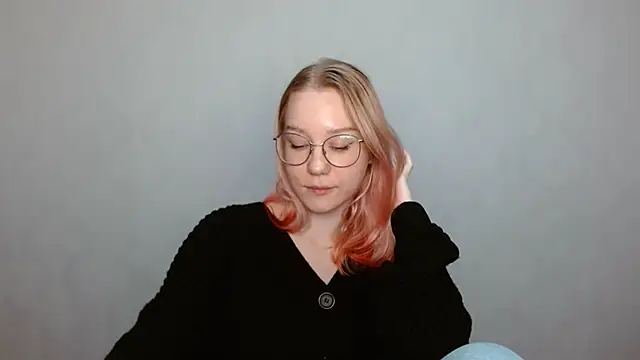 cindi hot online show from 12/16/24, 12:06