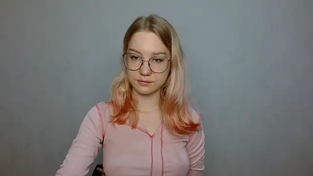 cindi hot online show from 01/12/25, 09:40