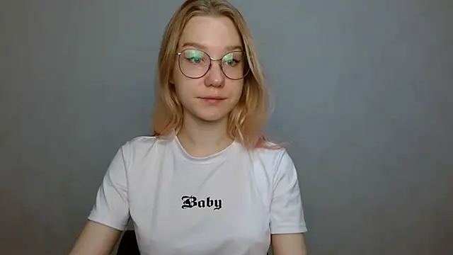 cindi hot online show from 01/13/25, 10:14