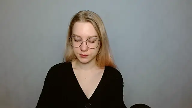 cindi hot online show from 01/17/25, 10:22