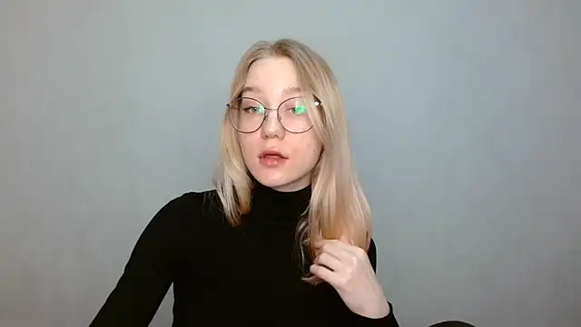 cindi hot online show from 02/03/25, 01:08