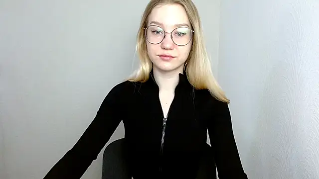 cindi hot online show from 03/13/25, 09:10