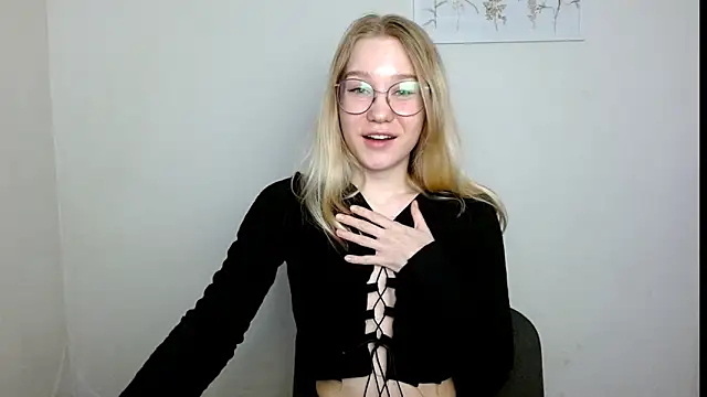 cindi hot online show from 03/21/25, 11:33