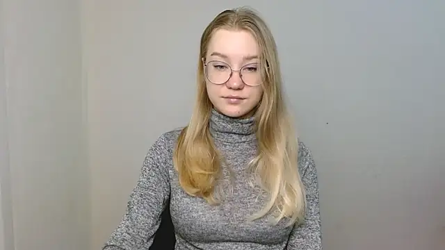 Snapshot of cindi_hot chatting on 04/10/26, 09:25 cindi hot online show from 04/10/26, 09:25