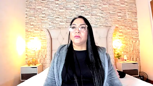 Gina Myers online show from 09/19/25, 12:28