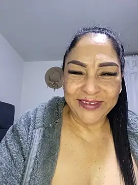 Gina Myers online show from 11/17/25, 03:01