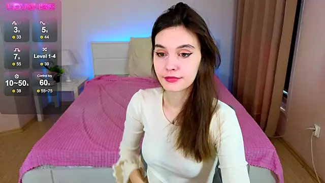 SusieMorris online show from 03/22/25, 01:54