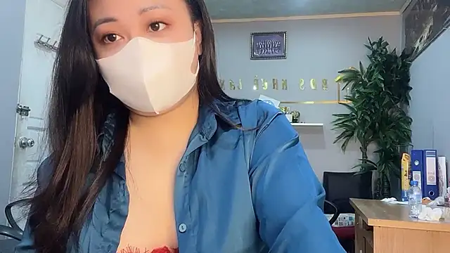 Bamboo Swetie online show from 12/17/24, 12:01