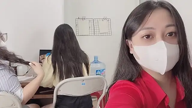 Bamboo Swetie online show from 10/13/25, 03:01