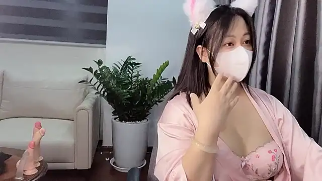 Snapshot of Bamboo_Swetie chatting on 06/19/26, 02:21 Bamboo Swetie online show from 06/19/26, 02:21