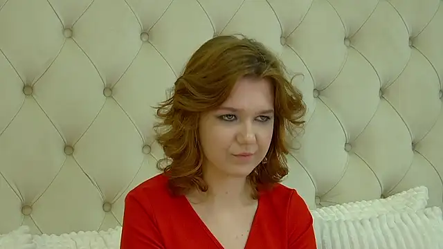 LessySmith online show from 02/14/25, 10:04