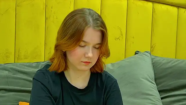 LessySmith online show from 09/27/25, 04:12