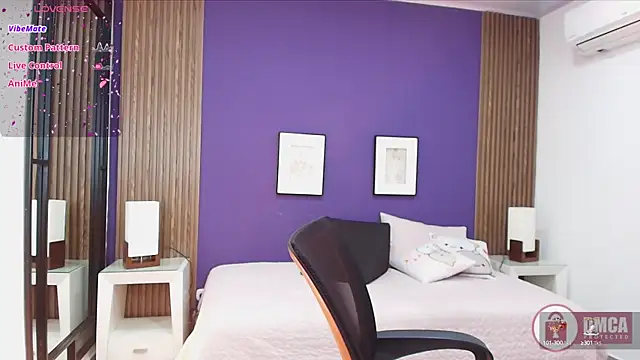 Snapshot of alina_martinelli chatting on 12/28/24, 12:56 alina martinelli online show from 12/28/24, 12:56