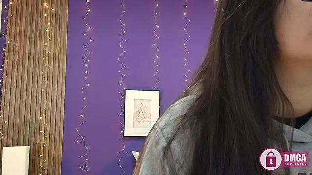 Snapshot of alina_martinelli chatting on 03/09/25, 12:20 alina martinelli online show from 03/09/25, 12:20