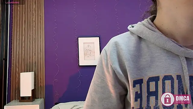 Snapshot of alina_martinelli chatting on 03/15/25, 01:29 alina martinelli online show from 03/15/25, 01:29