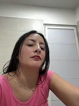 alina martinelli online show from 11/18/25, 03:49