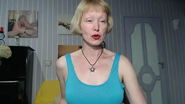 Marquise555 online show from 08/03/26, 05:38