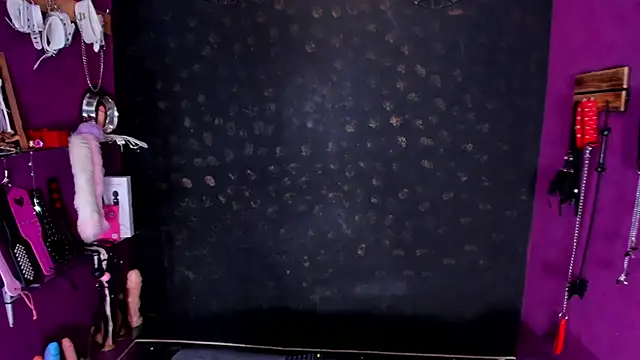 Alexa Slave online show from 09/16/25, 02:07