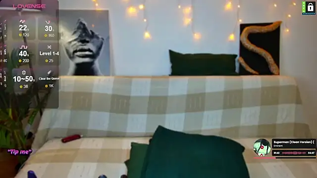 Snapshot of -LinaLove- chatting on 02/12/25, 06:40 -LinaLove- online show from 02/12/25, 06:40