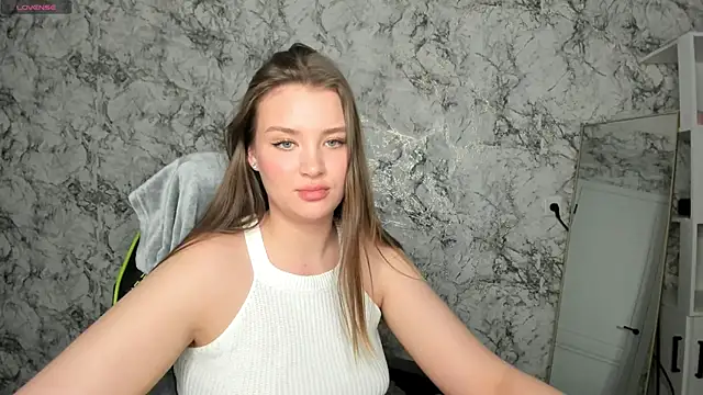 Snapshot of DeniRicchii chatting on 04/04/26, 06:38 DeniRicchii online show from 04/04/26, 06:38