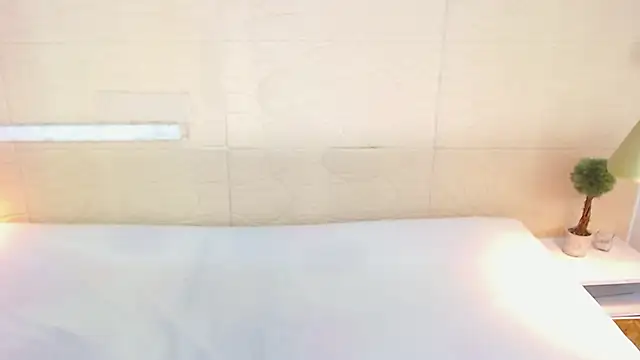 Snapshot of Shamiraa_moore chatting on 12/14/24, 07:36 Shamiraa moore online show from 12/14/24, 07:36