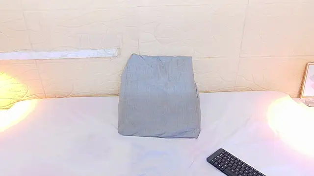 Snapshot of Shamiraa_moore chatting on 03/04/25, 10:49 Shamiraa moore online show from 03/04/25, 10:49