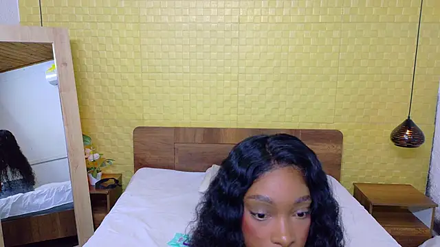 Shamiraa moore online show from 02/14/26, 08:16