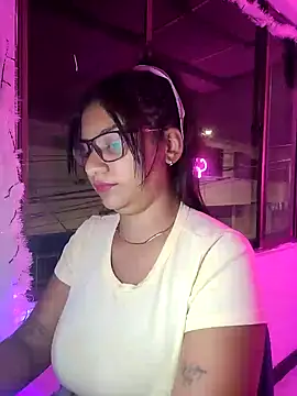 Sofythom1 online show from 12/05/24, 12:30