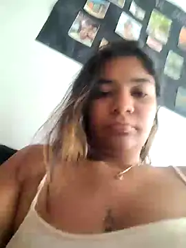 Sofythom1 online show from 11/11/25, 01:00