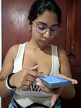 Sofythom1 online show from 01/17/26, 03:11