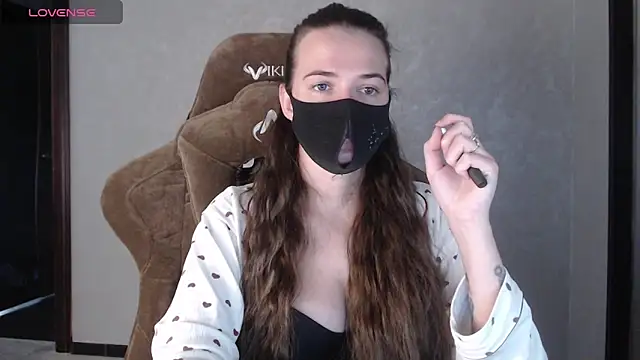 BlackM00n8 online show from 10/02/25, 09:27