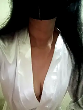 YunLem online show from 02/21/25, 01:11