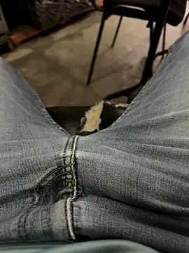 Snapshot of elber-gdo chatting on 12/04/25, 06:05 elber-gdo online show from 12/04/25, 06:05