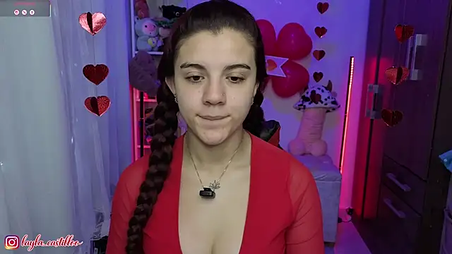 Snapshot of Layla_castilloo chatting on 02/20/26, 04:07 Layla castilloo online show from 02/20/26, 04:07