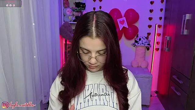 Snapshot of Layla_castilloo chatting on 02/23/26, 10:18 Layla castilloo online show from 02/23/26, 10:18