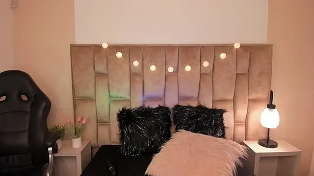 Esteff  o2 online show from 03/08/25, 01:50