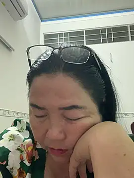 Snapshot of NDith chatting on 03/15/25, 04:32 NDith online show from 03/15/25, 04:32