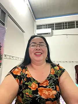 Snapshot of NDith chatting on 09/22/25, 01:46 NDith online show from 09/22/25, 01:46