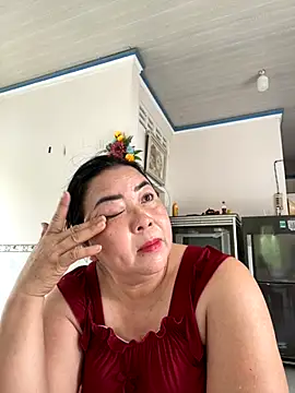 Snapshot of NDith chatting on 09/28/25, 03:01 NDith online show from 09/28/25, 03:01