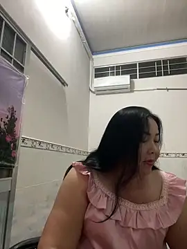 Snapshot of NDith chatting on 12/01/25, 03:06 NDith online show from 12/01/25, 03:06