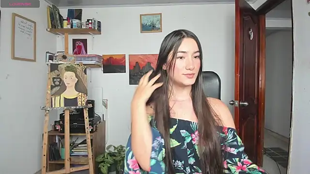 Snapshot of Amelie__88 chatting on 12/13/25, 09:09 Amelie 88 online show from 12/13/25, 09:09